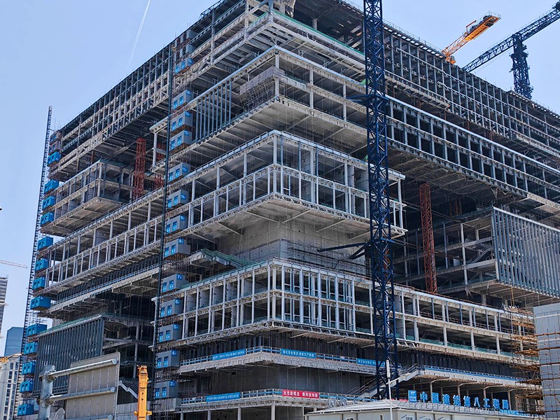 Large-Scale Integrated Office Building With Multi-Story Frame Steel Structure